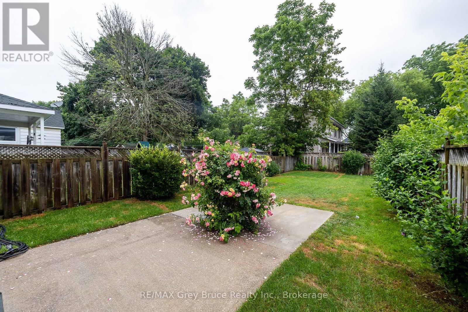 1131 3RD AVENUE W - 34