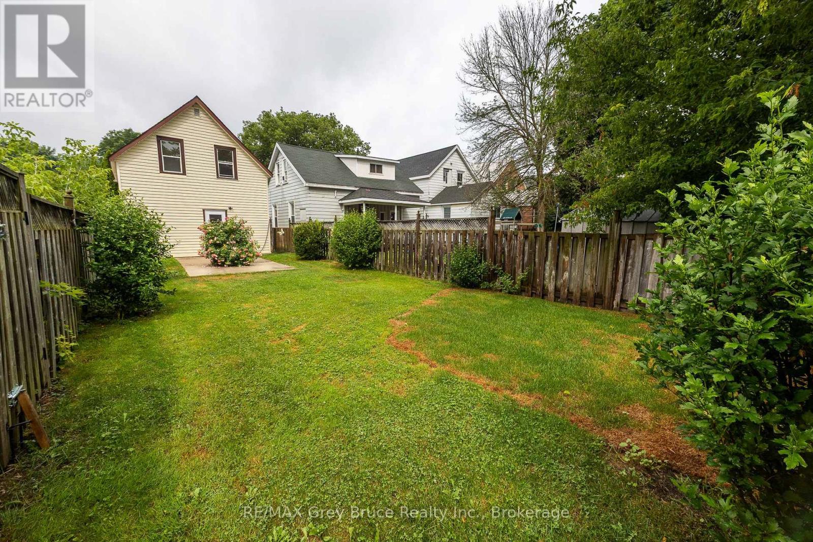 1131 3RD AVENUE W - 37
