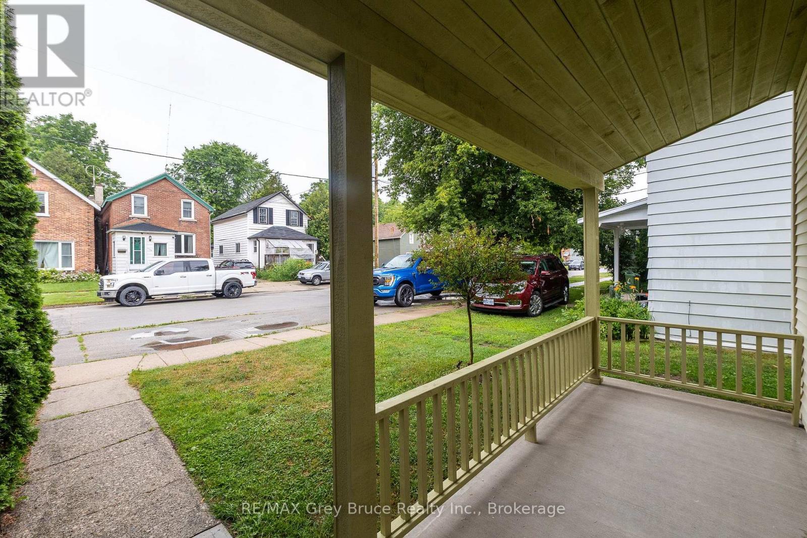 1131 3RD AVENUE W - 4