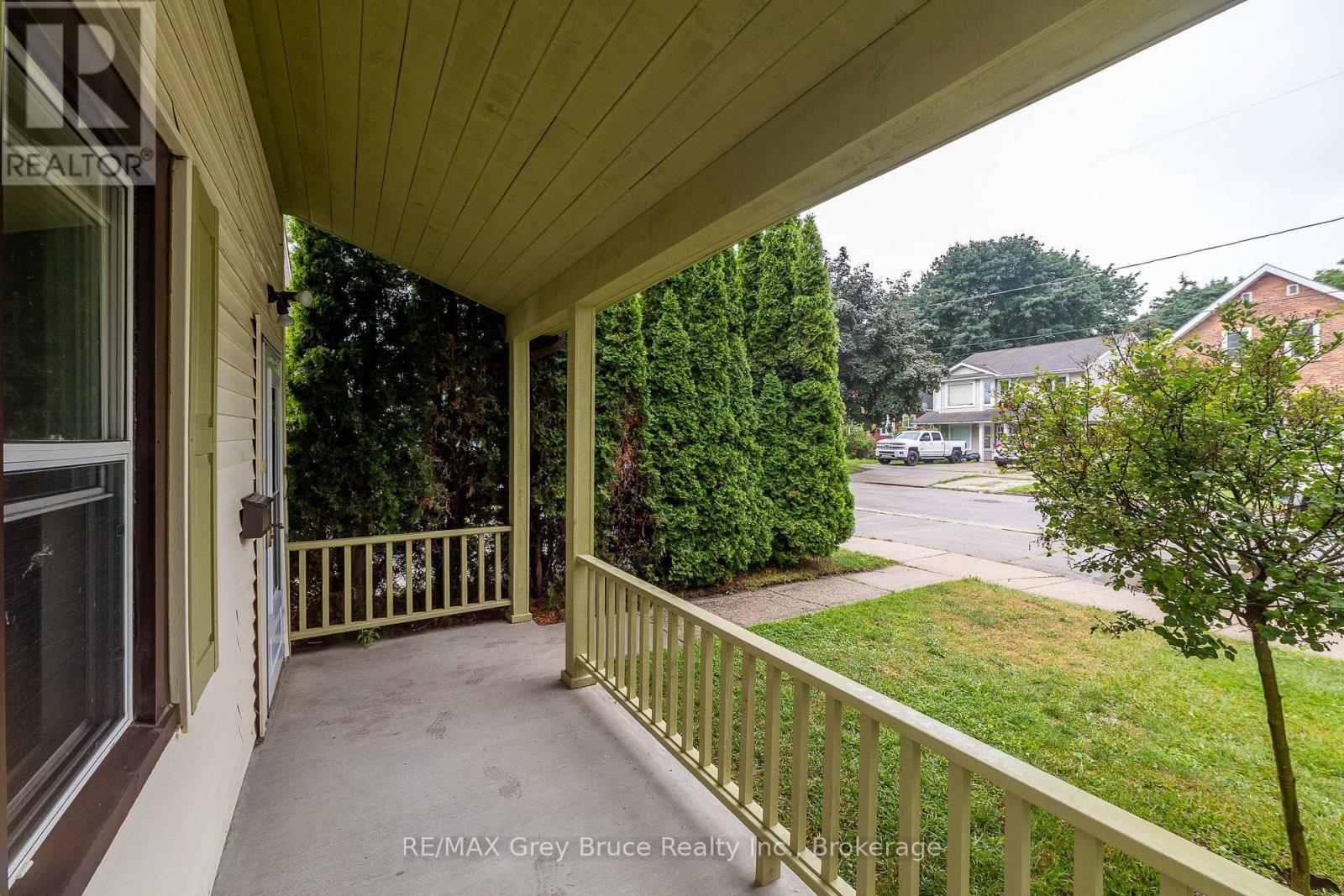 1131 3RD AVENUE W - 5