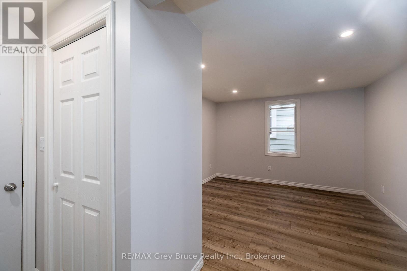 1131 3RD AVENUE W - 8