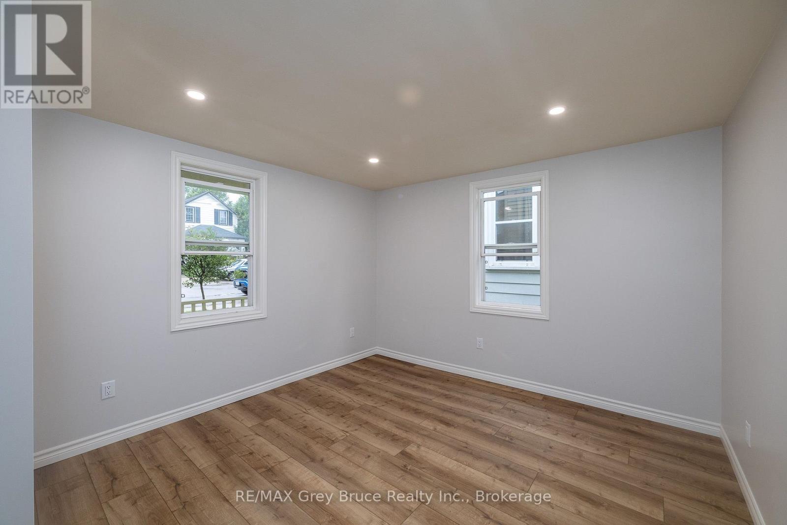 1131 3RD AVENUE W - 9