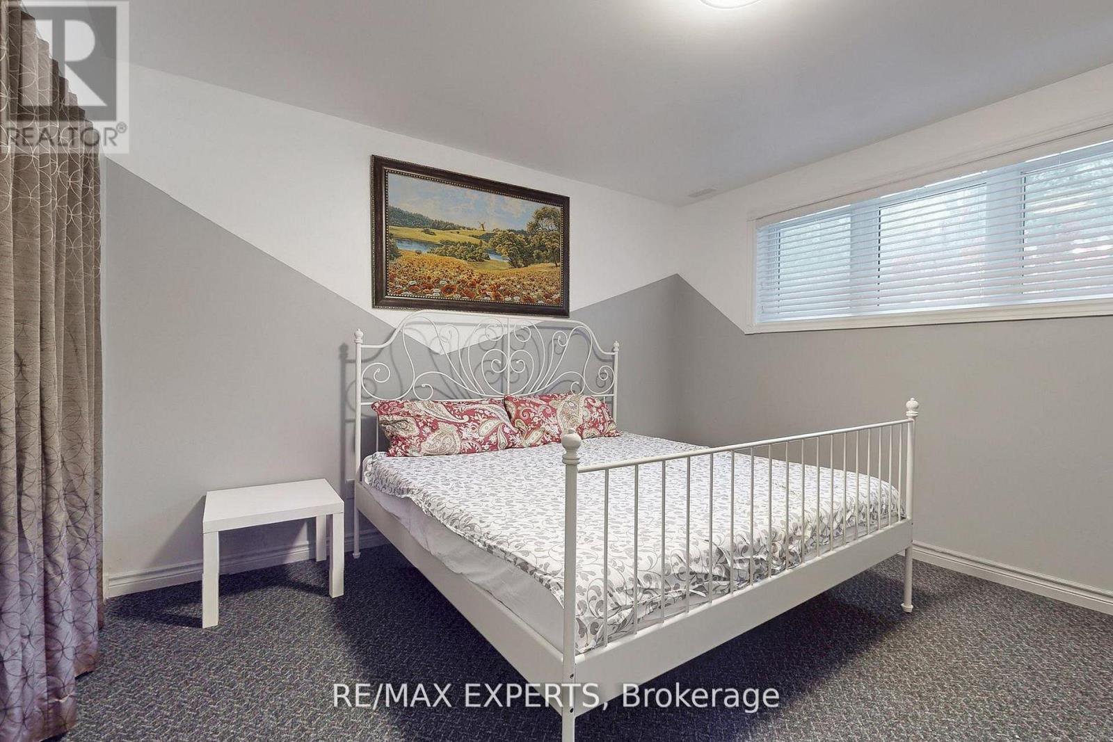 3180 FLEMING BOULEVARD - 30