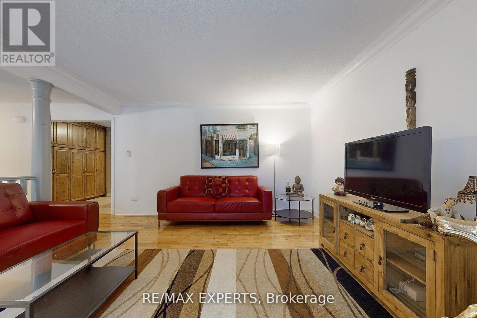3180 FLEMING BOULEVARD - Image 9