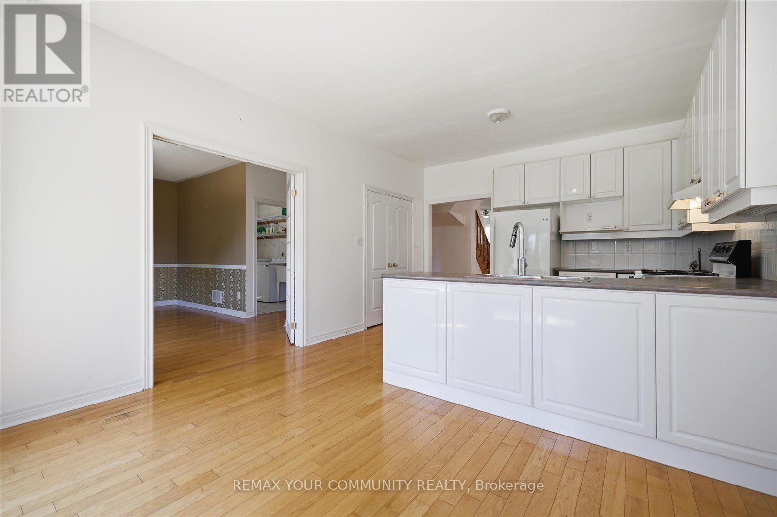 6926 EARLY SETTLER ROW - 12