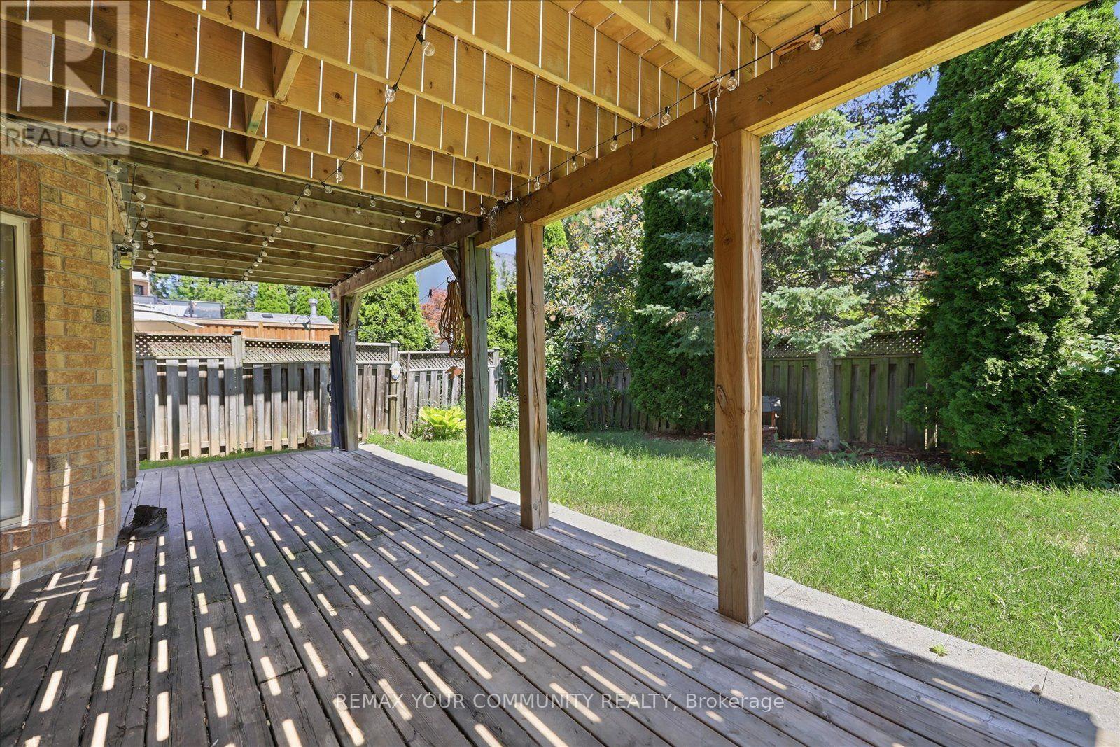 6926 EARLY SETTLER ROW - 35