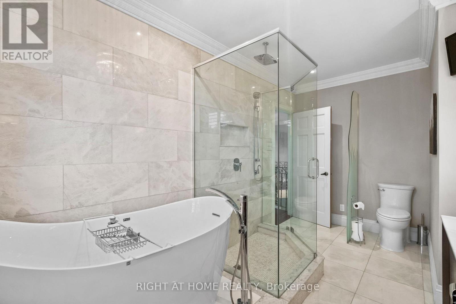 14 DELBROOK COURT - Image 33