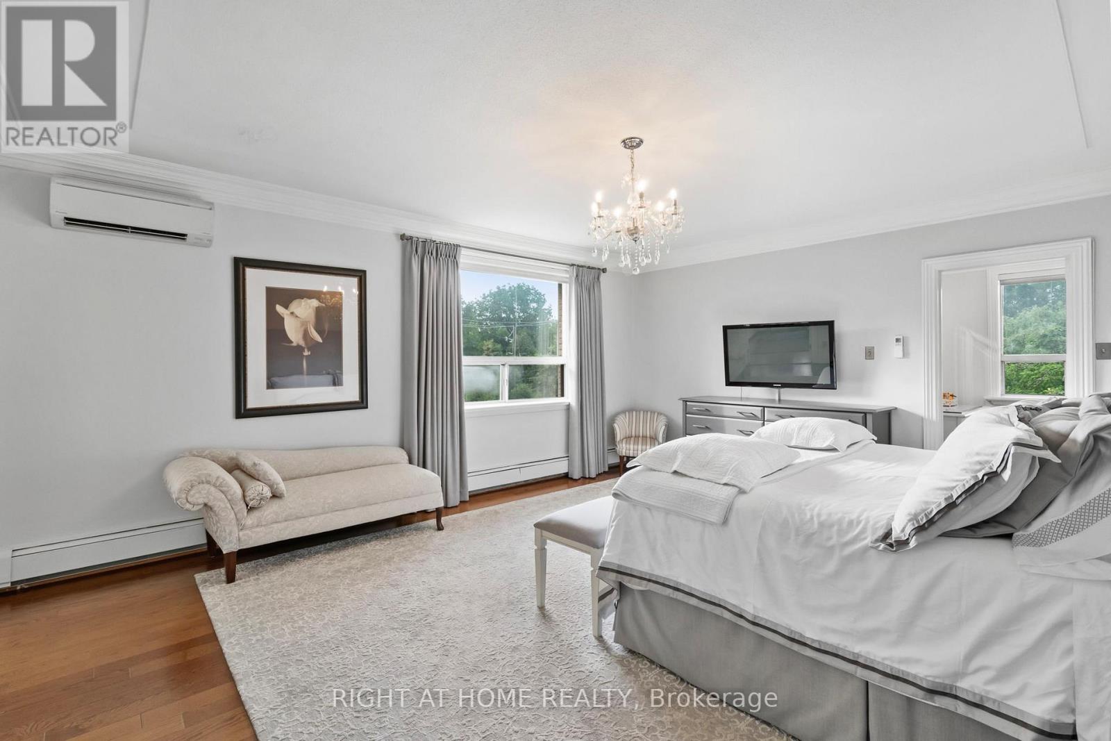 14 DELBROOK COURT - Image 38