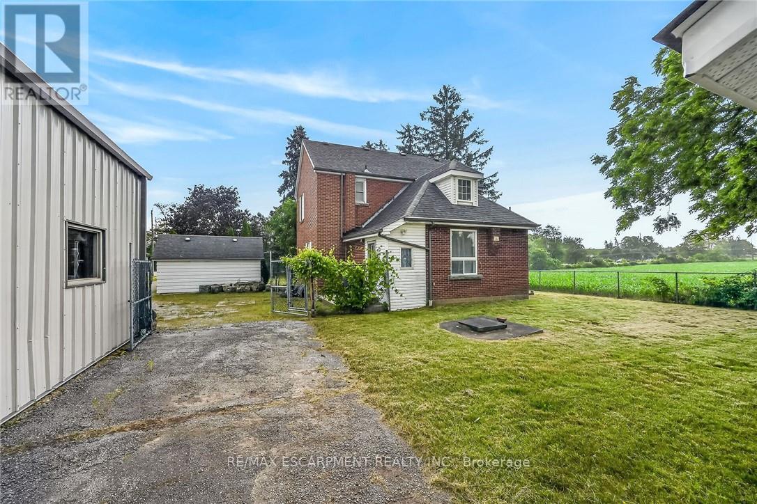 2250 56 HIGHWAY - Image 32