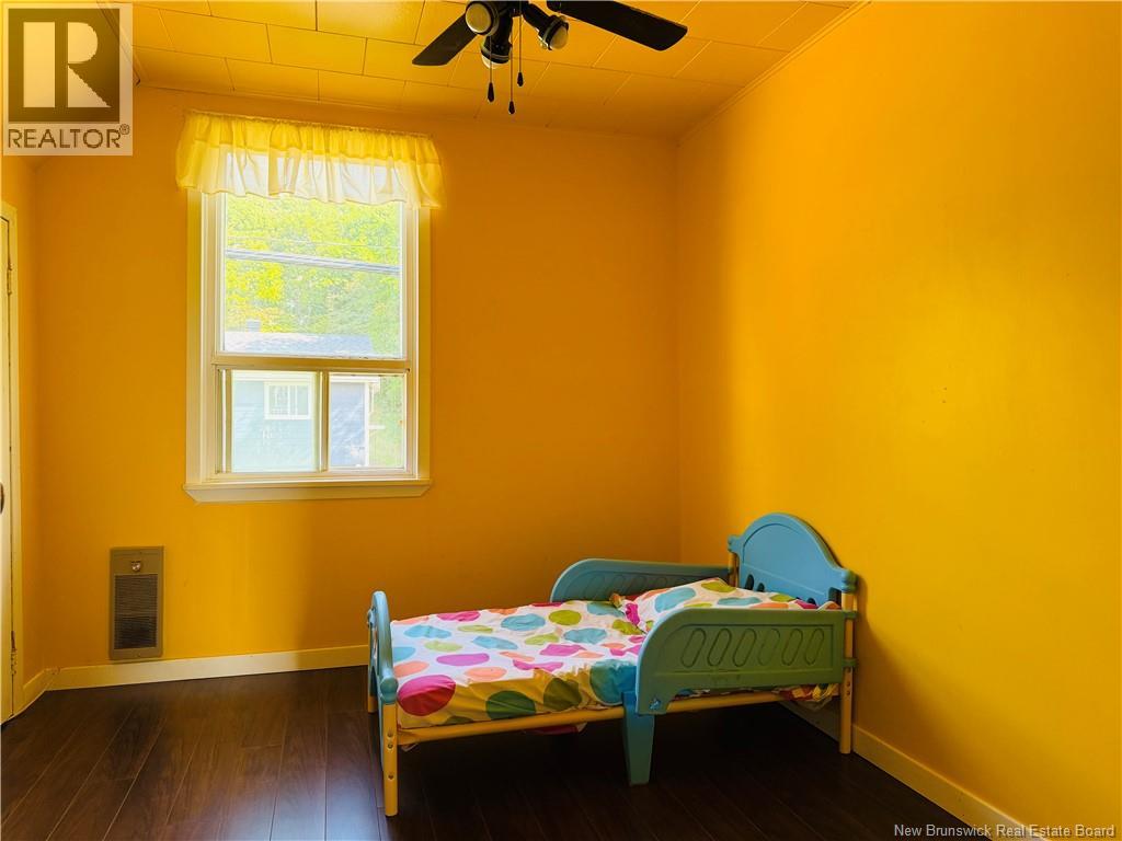 243 Duke Street - 11