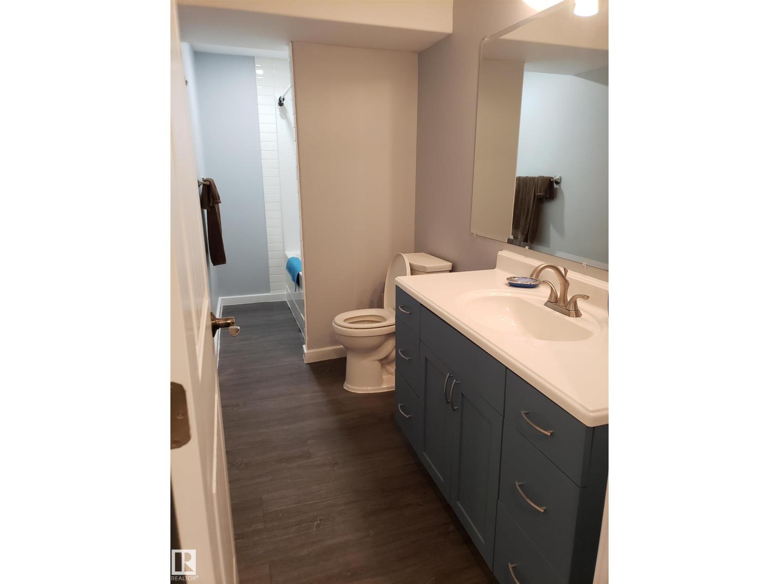 13216 117 ST NW - 21