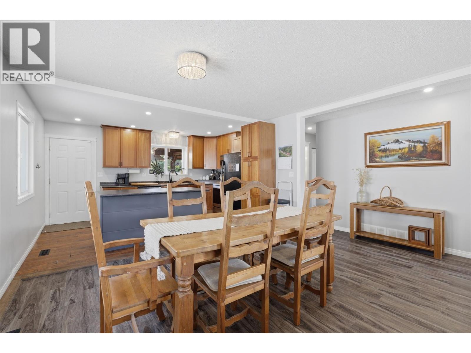 4568 CAMMERAY Drive - 10