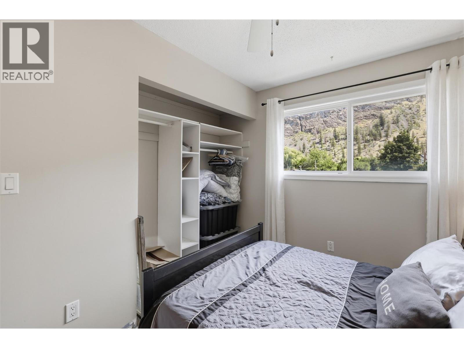 4568 CAMMERAY Drive - 20