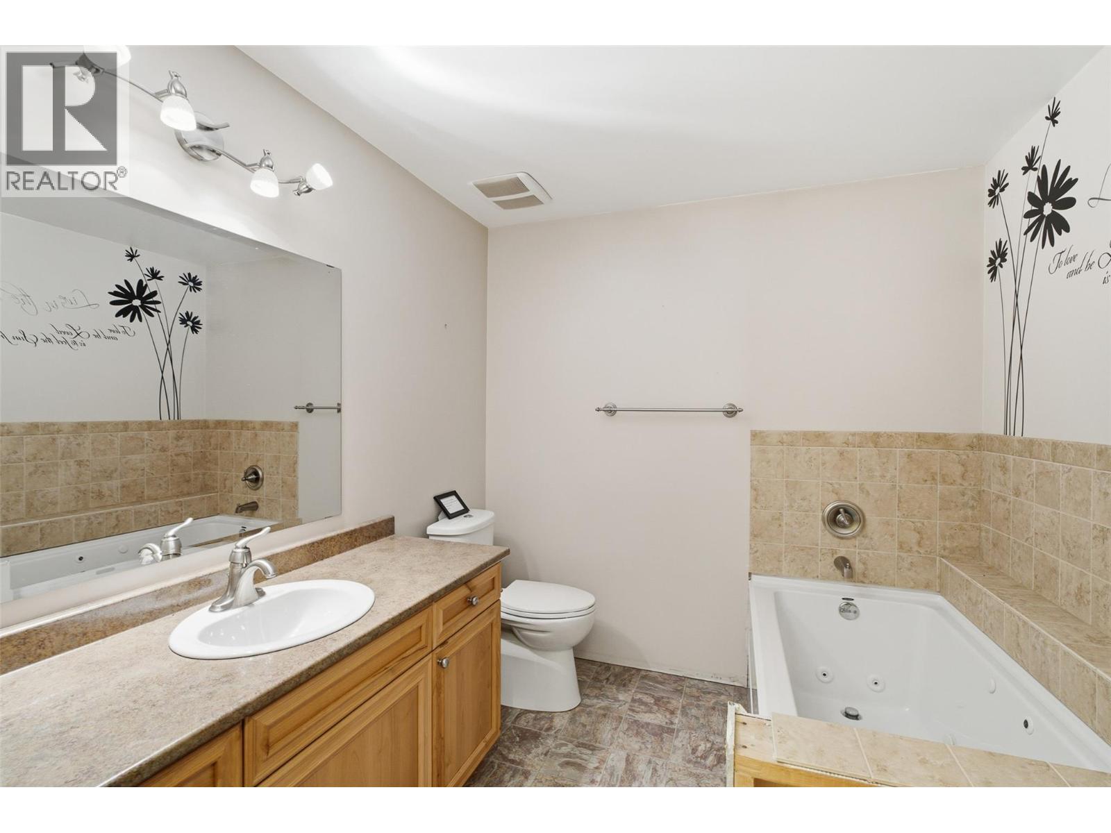 4492 Iron Mountain Road, Merritt