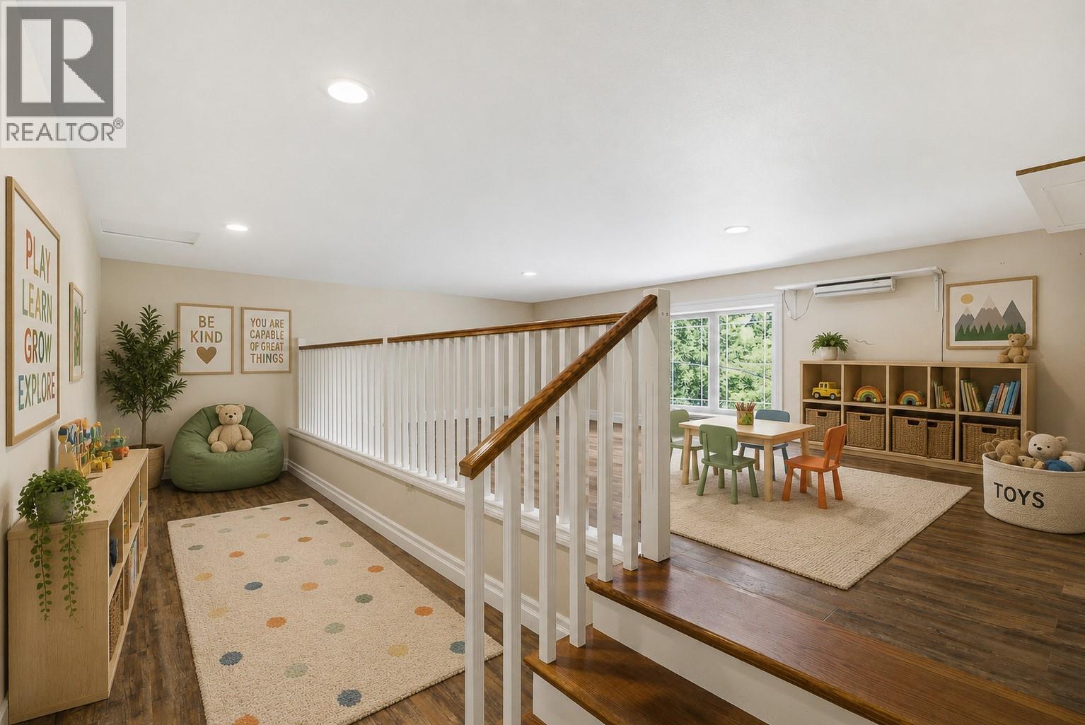 4492 Iron Mountain Road, Merritt