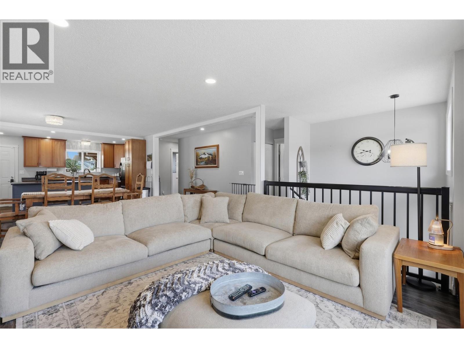 4568 CAMMERAY Drive - 12