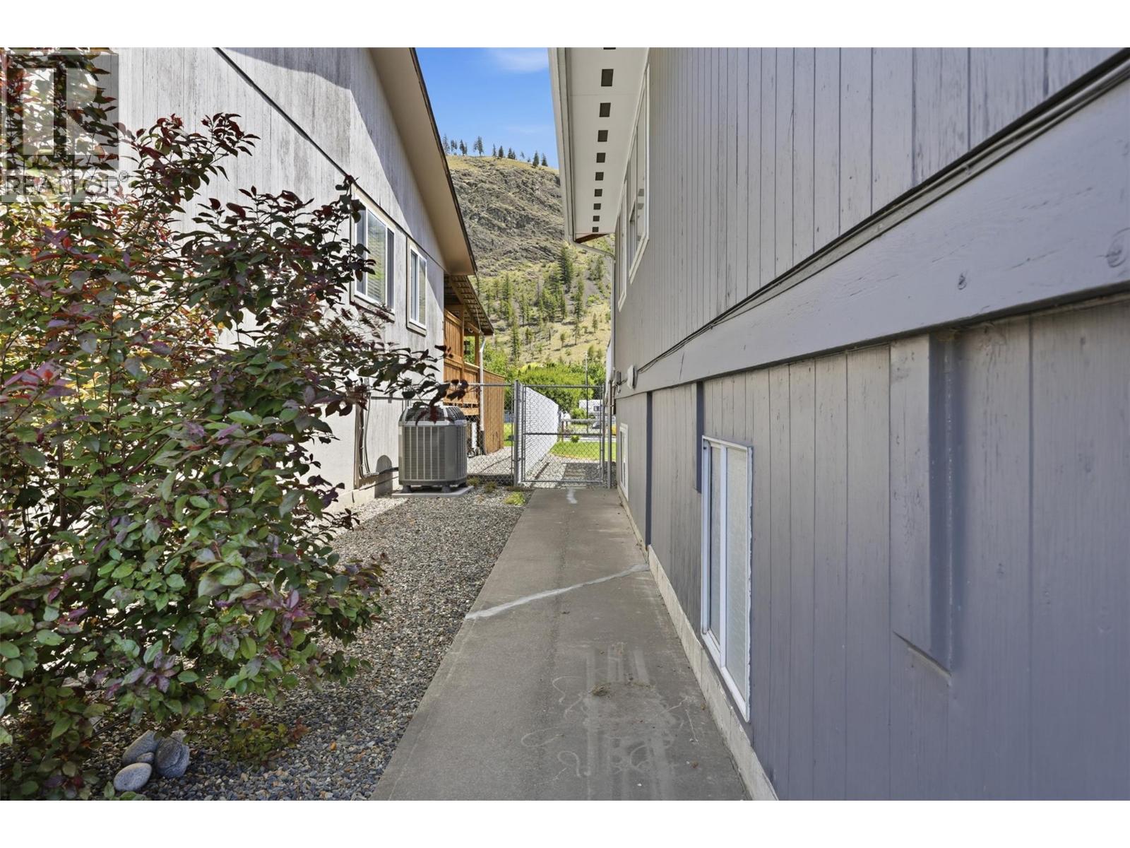 4568 CAMMERAY Drive - 47