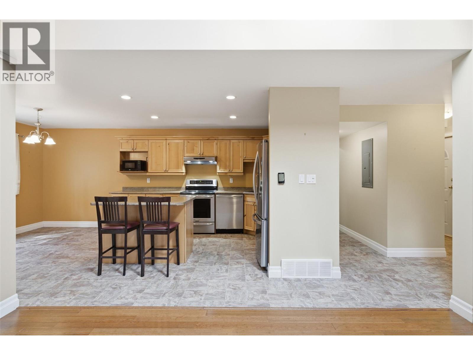4492 Iron Mountain Road, Merritt