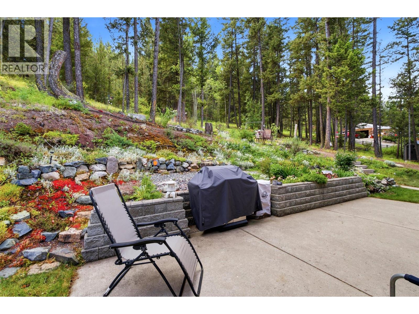 4492 Iron Mountain Road, Merritt
