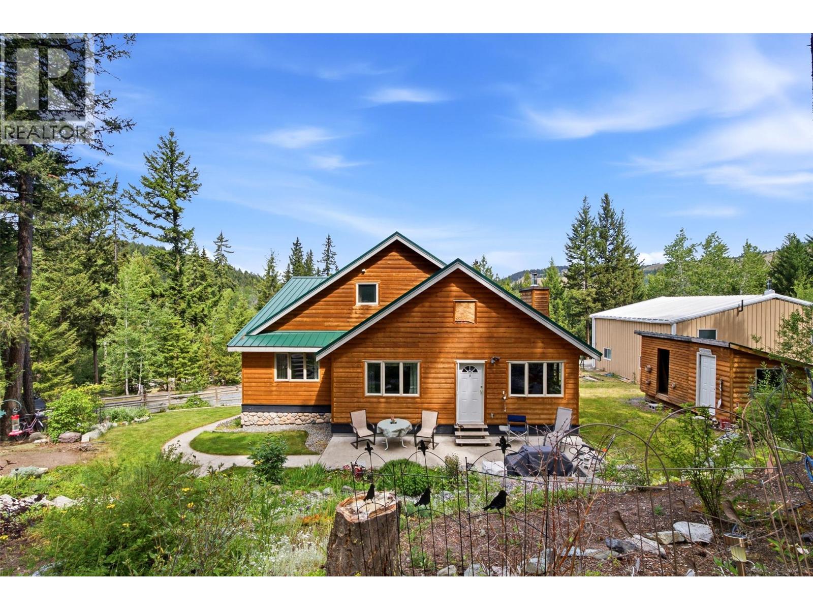 4492 Iron Mountain Road, Merritt