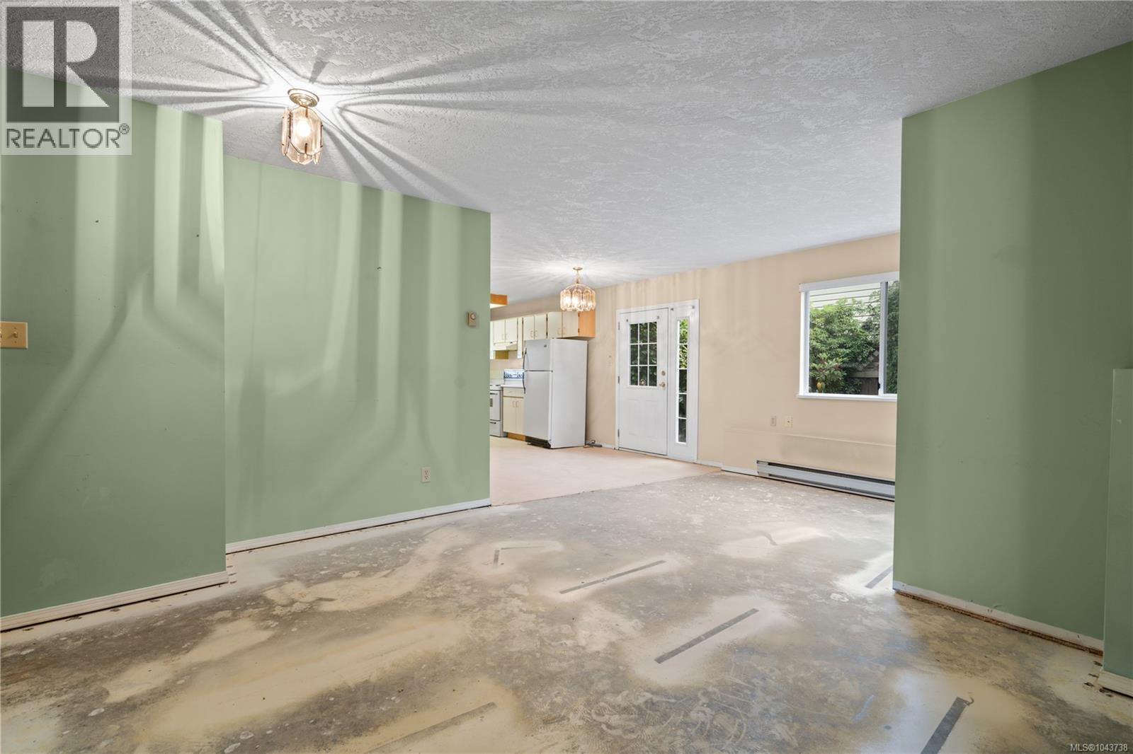 4216 Ponderosa Cres - Image 10