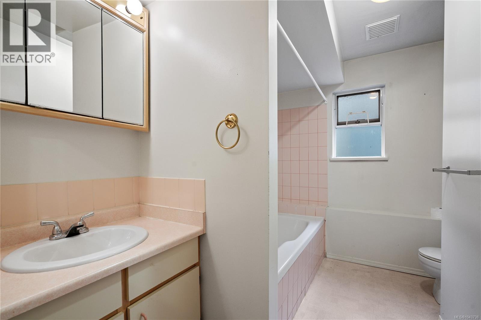 4216 Ponderosa Cres - 31