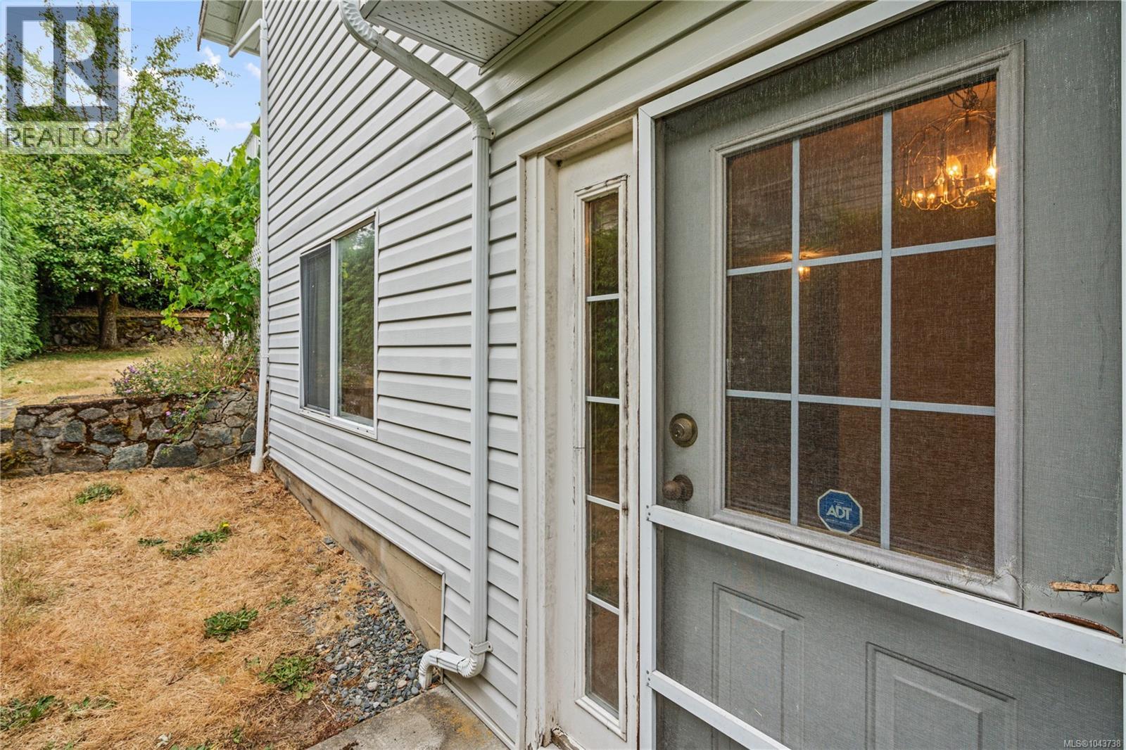 4216 Ponderosa Cres - Image 45