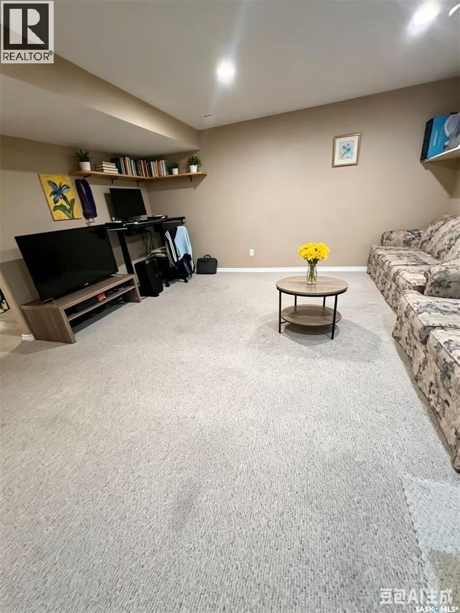 #23 103 BANYAN CRESCENT - 15