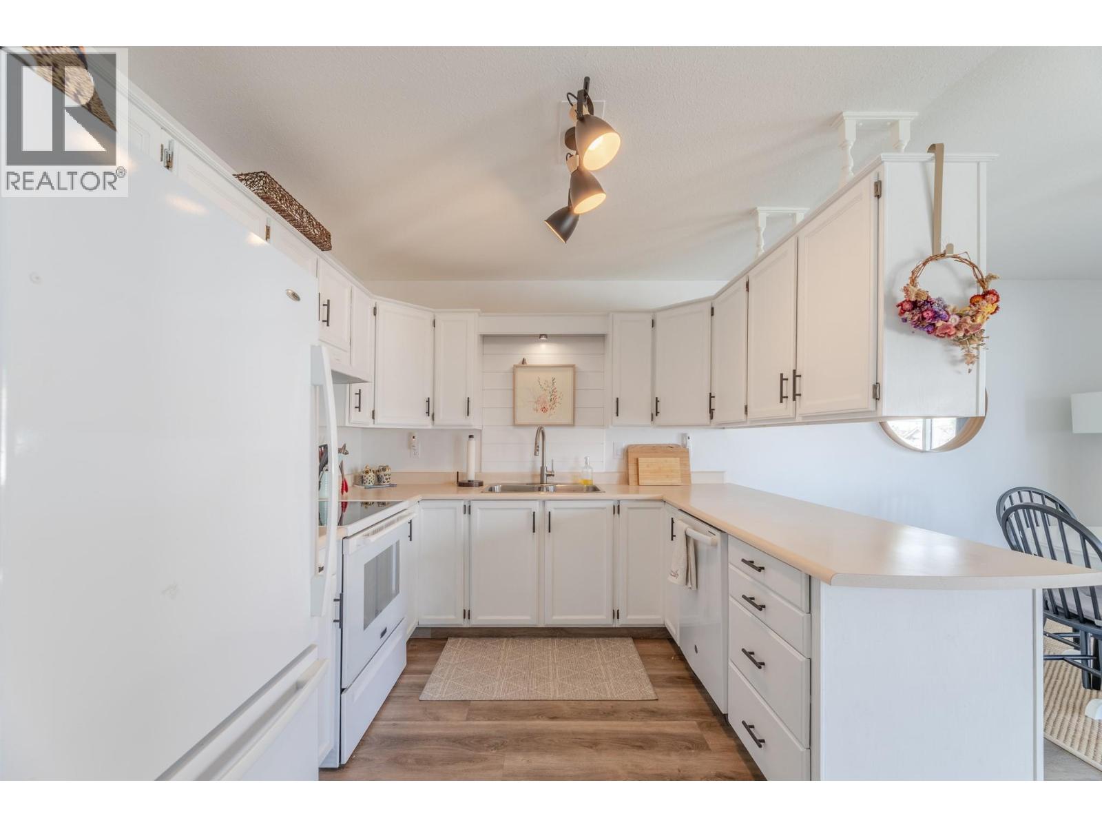 #203 13014 Armstrong Avenue - Image 4
