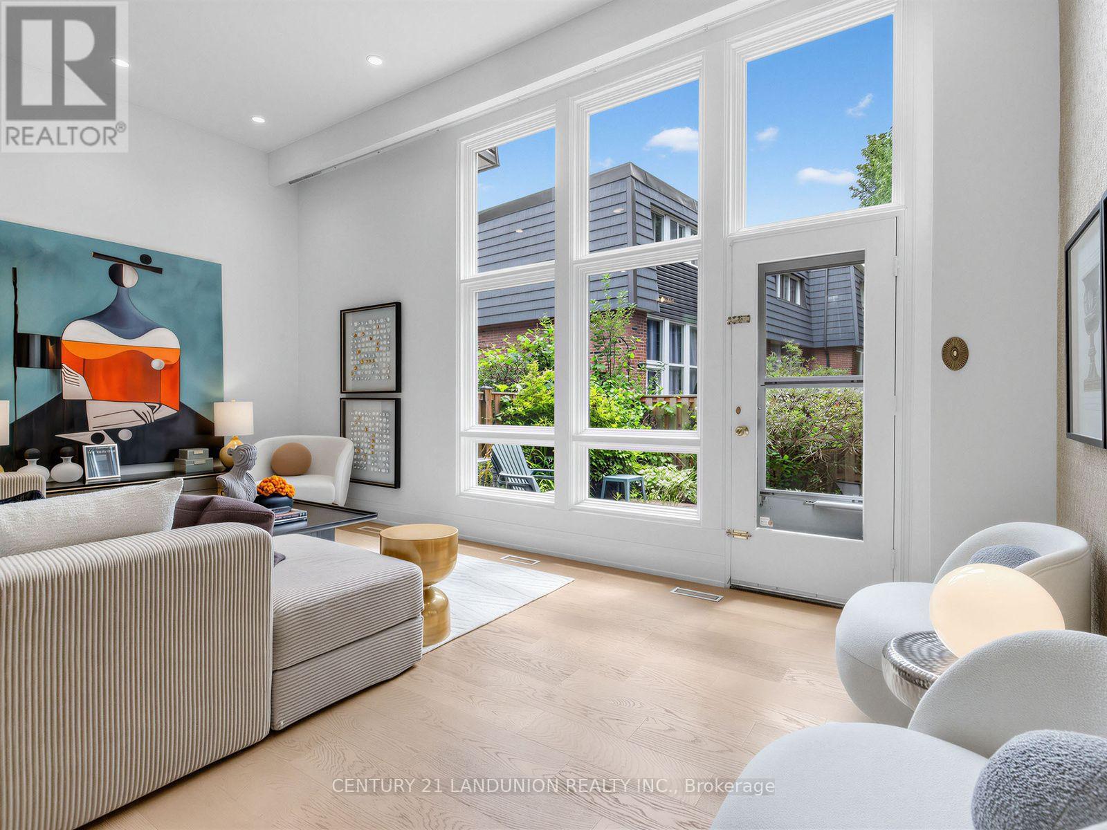 #56 193 MCNICOLL AVENUE - 1