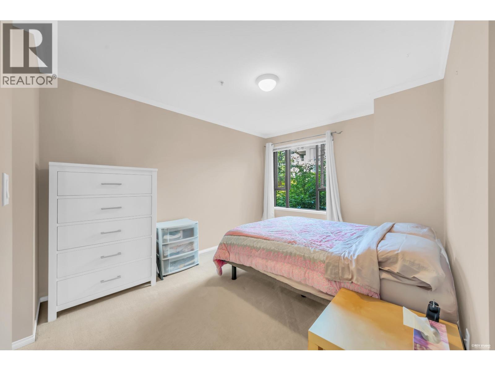 210 175 E 10TH STREET, North Vancouver — photo 9
