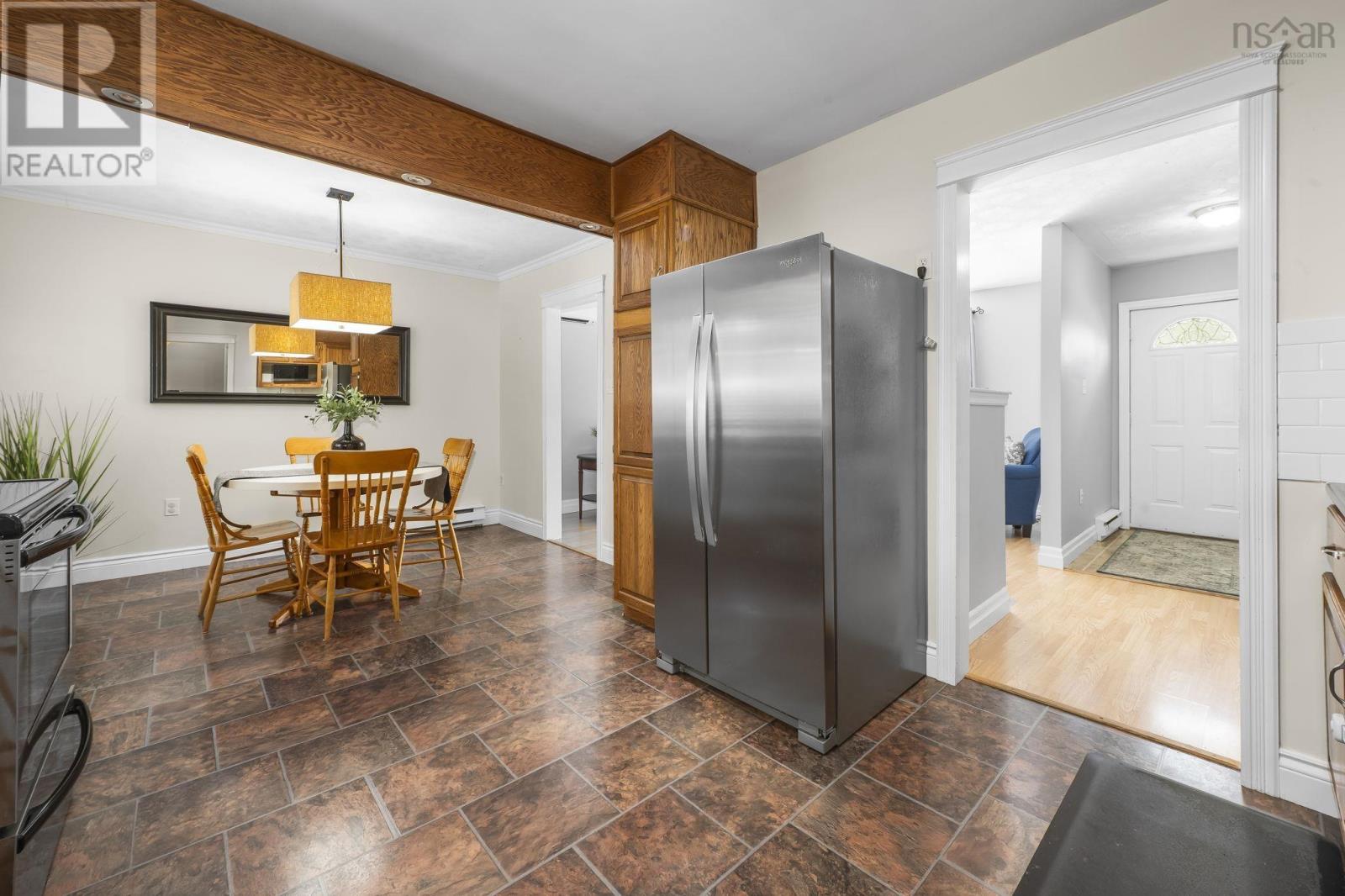38 Ascot Way - 11