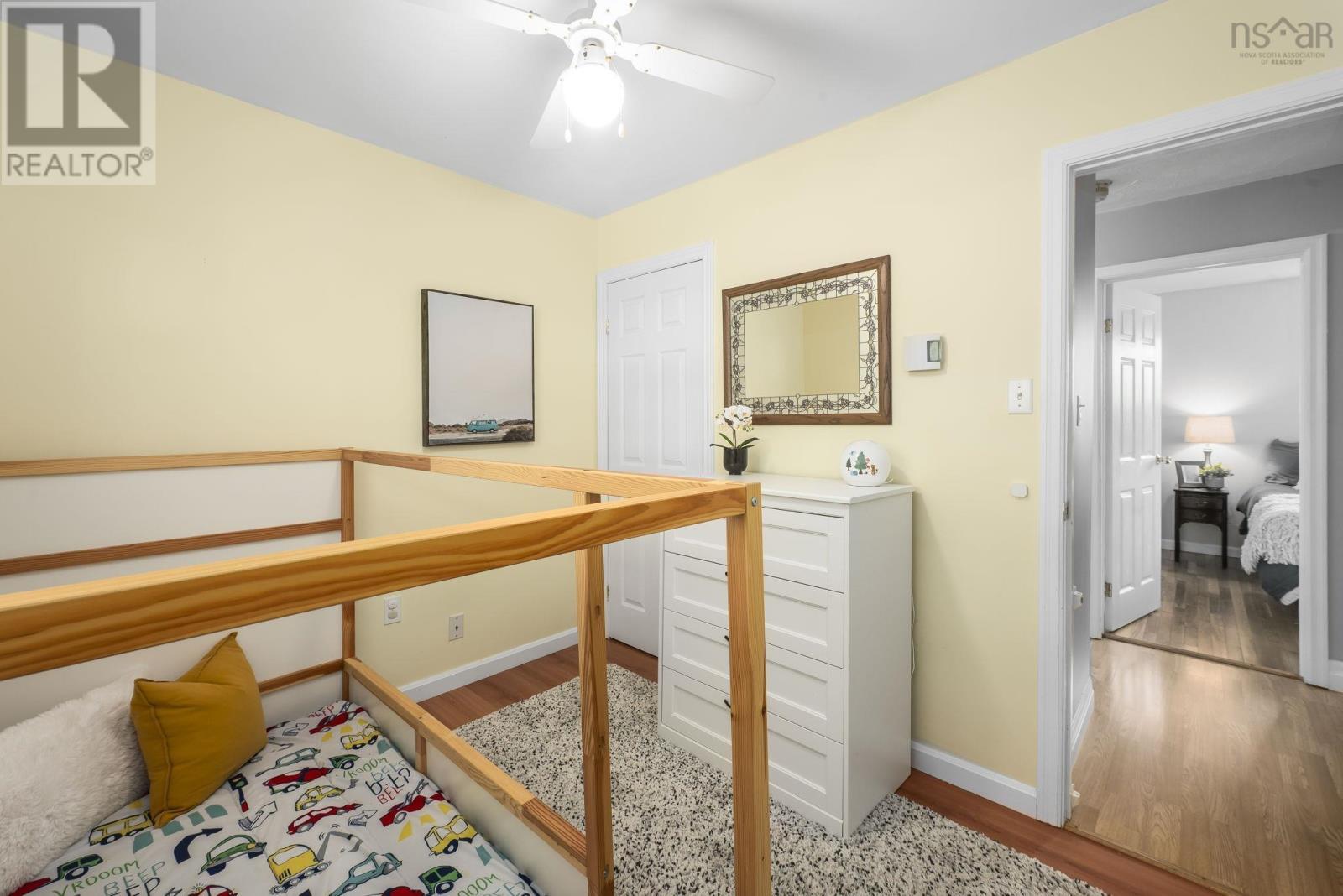 38 Ascot Way - 16