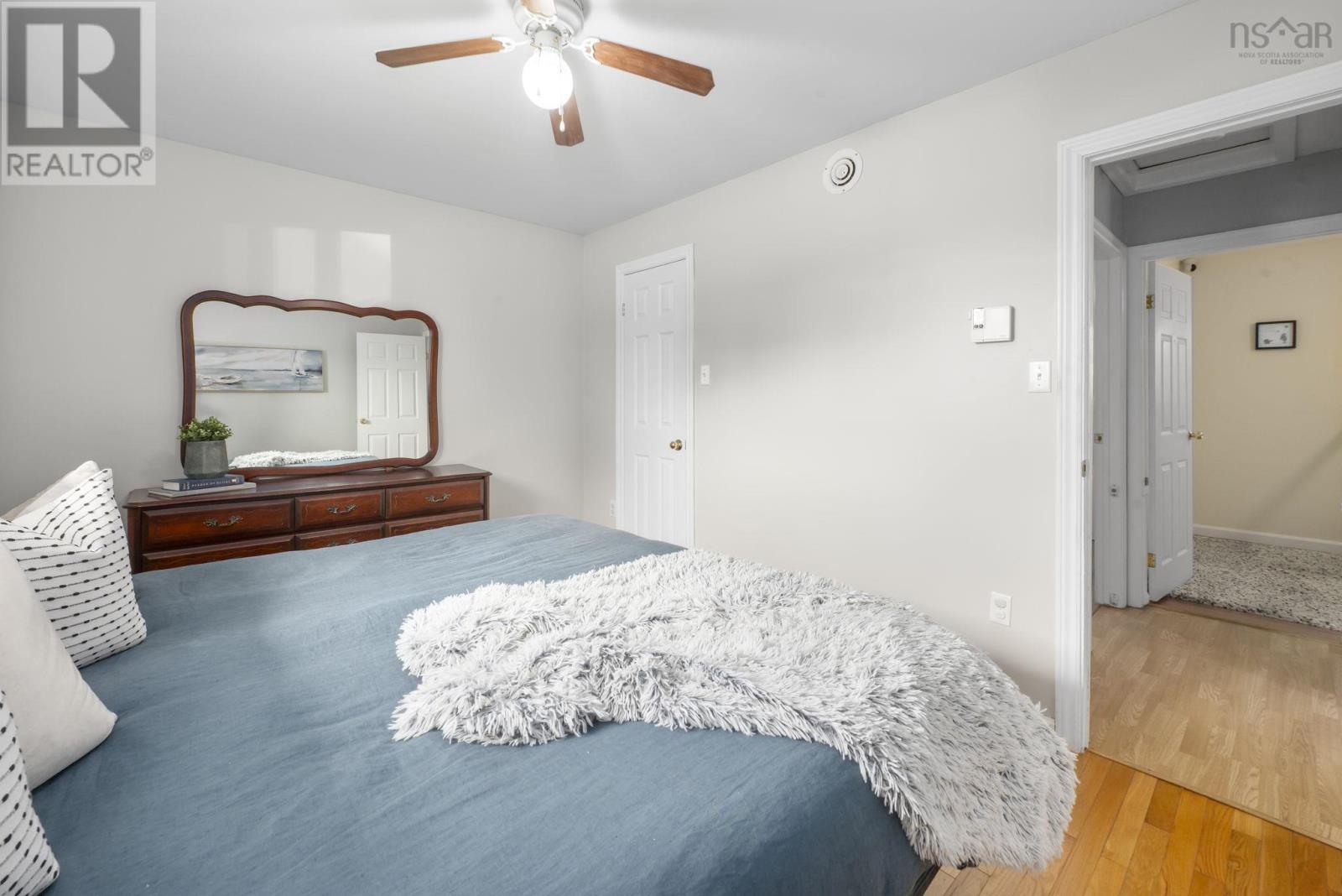 38 Ascot Way - 14