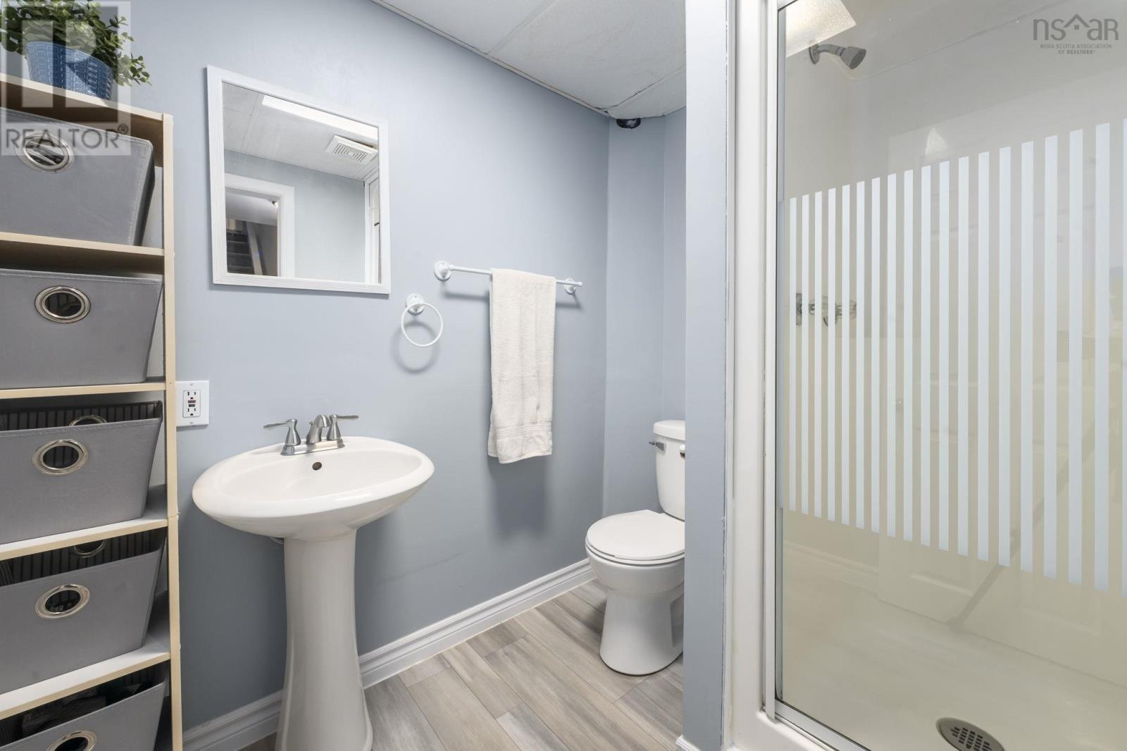 38 Ascot Way - 27