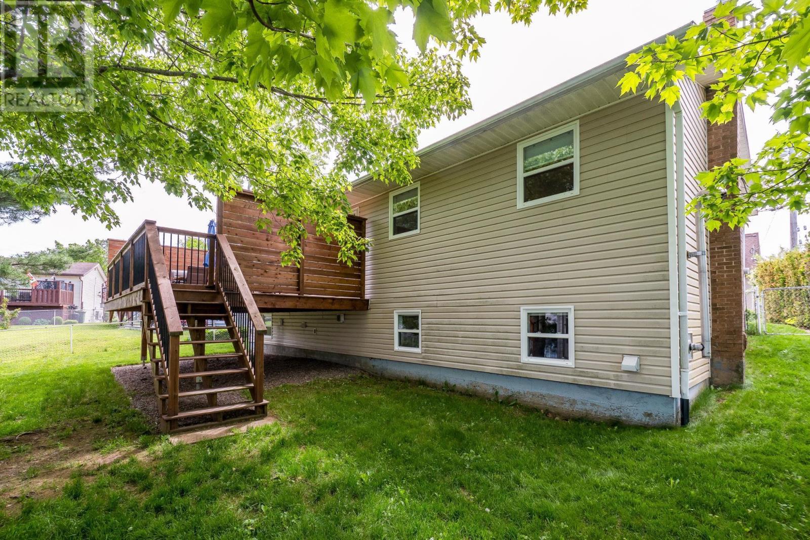 38 Ascot Way - 31