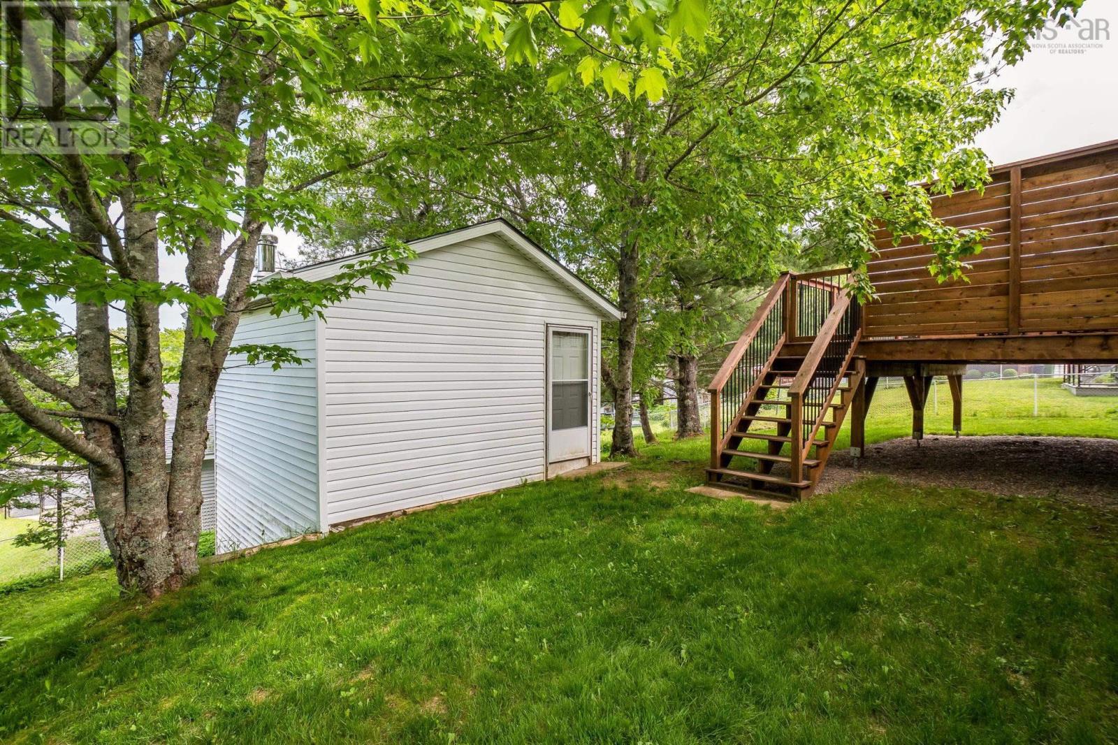 38 Ascot Way - 34