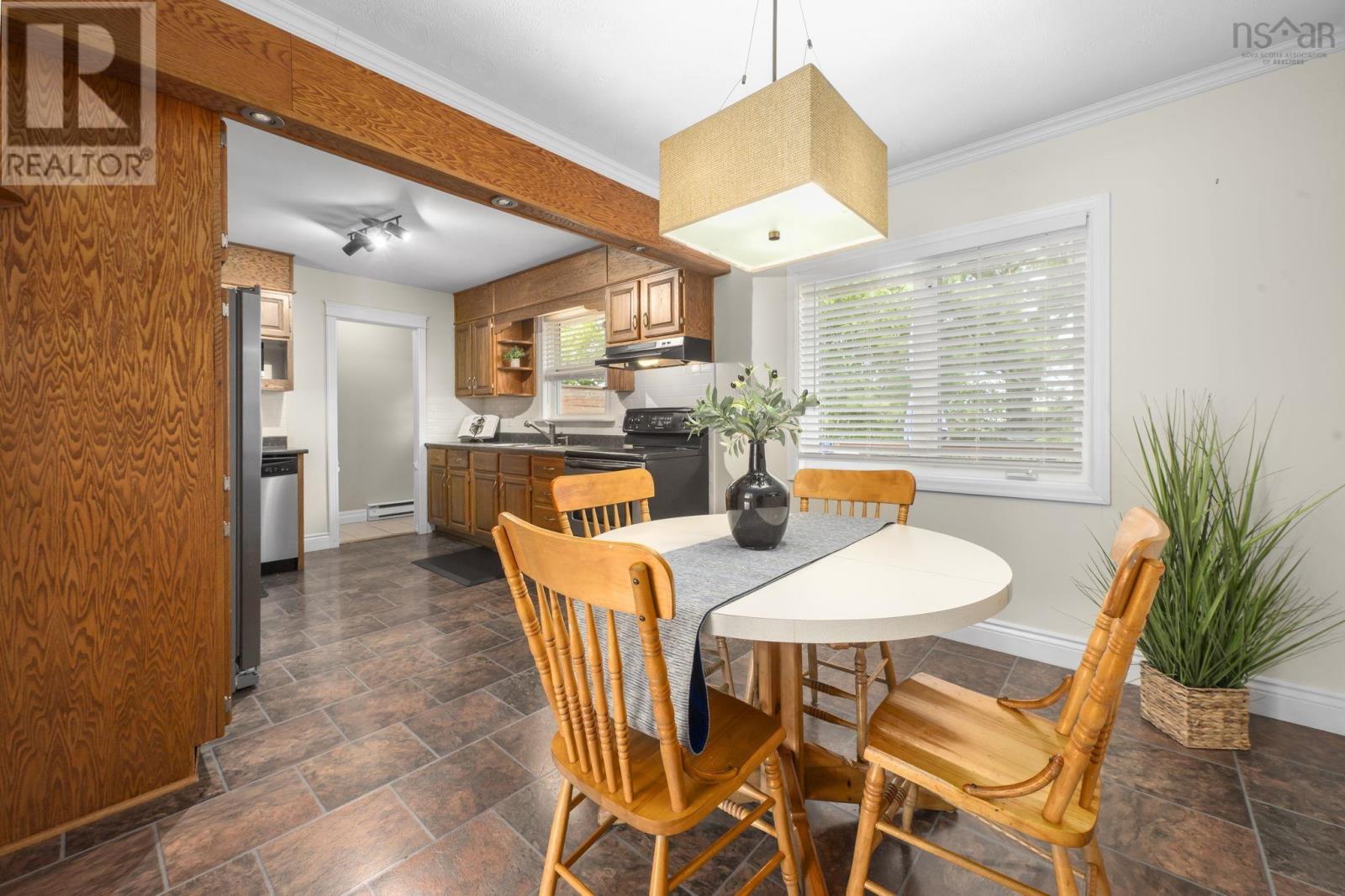 38 Ascot Way - 7