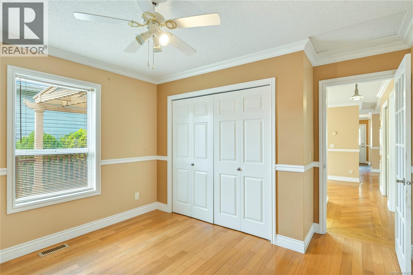 3983 Valewood Dr - Image 35