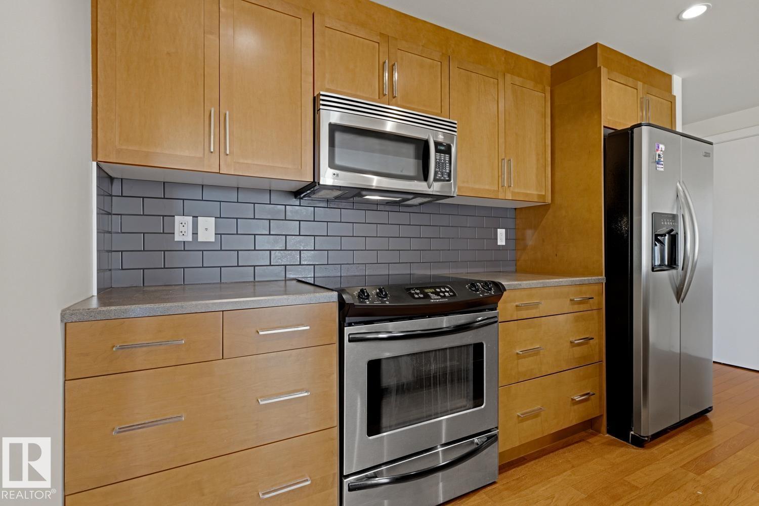 #505 11933 JASPER AV NW - Image 10