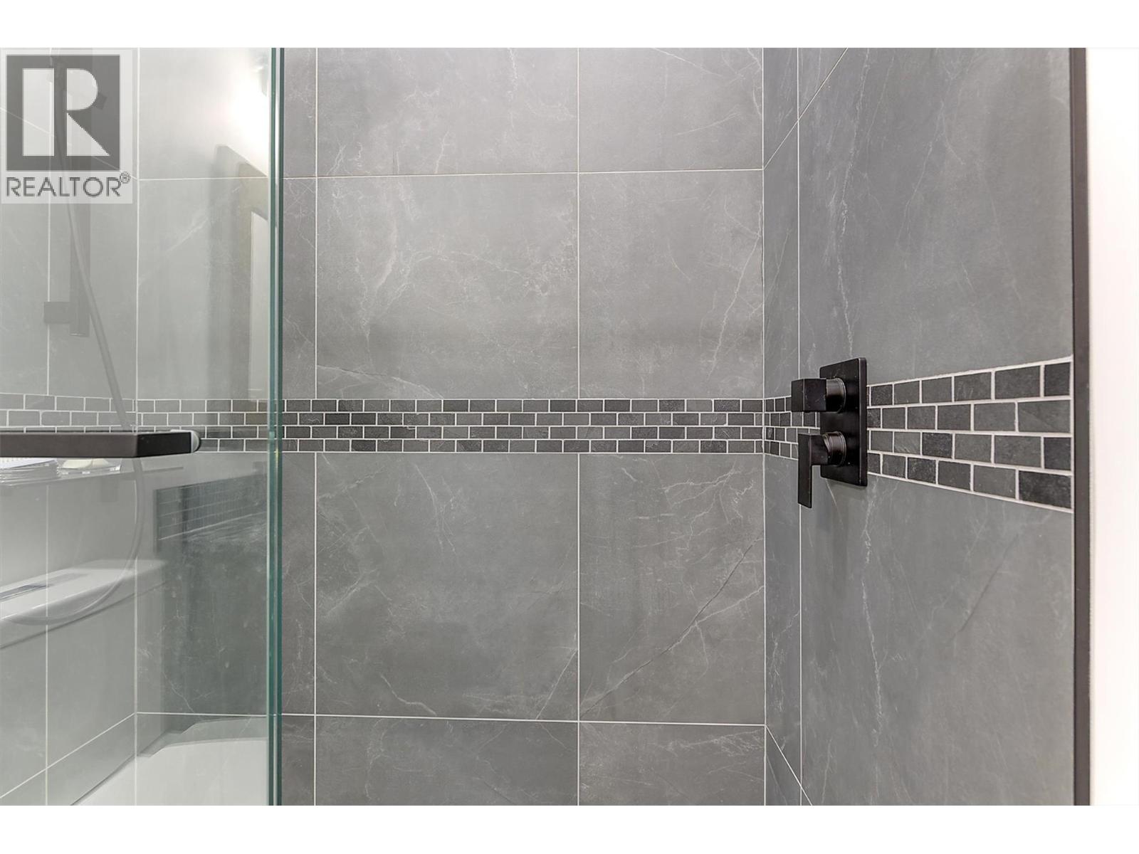 6121 Seymoure Lane - 50