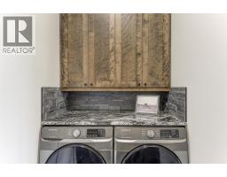 6121 Seymoure Lane, Peachland, BC V0H1X4 Photo 53