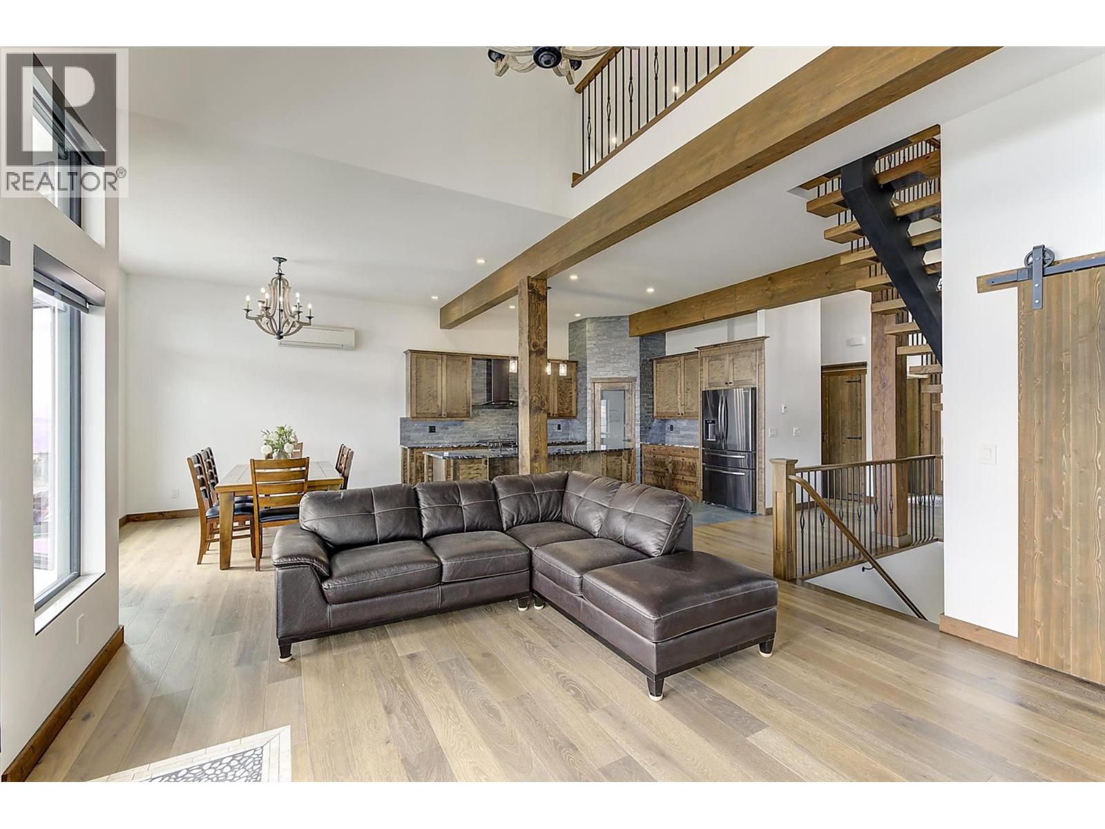 6121 Seymoure Lane - 21