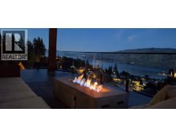 6121 Seymoure Lane, Peachland, BC V0H1X4 Photo 34