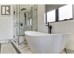 6121 Seymoure Lane, Peachland, BC V0H1X4 Photo 39