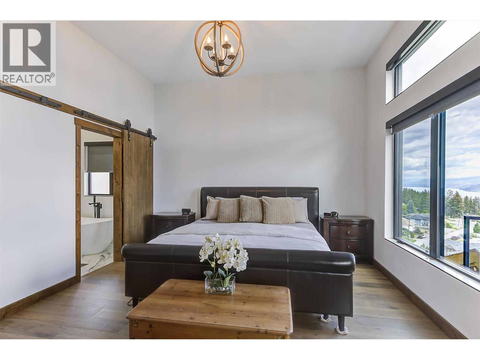 6121 Seymoure Lane - 35