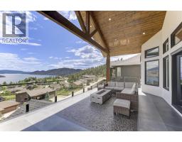 6121 Seymoure Lane, Peachland, BC V0H1X4 Photo 32