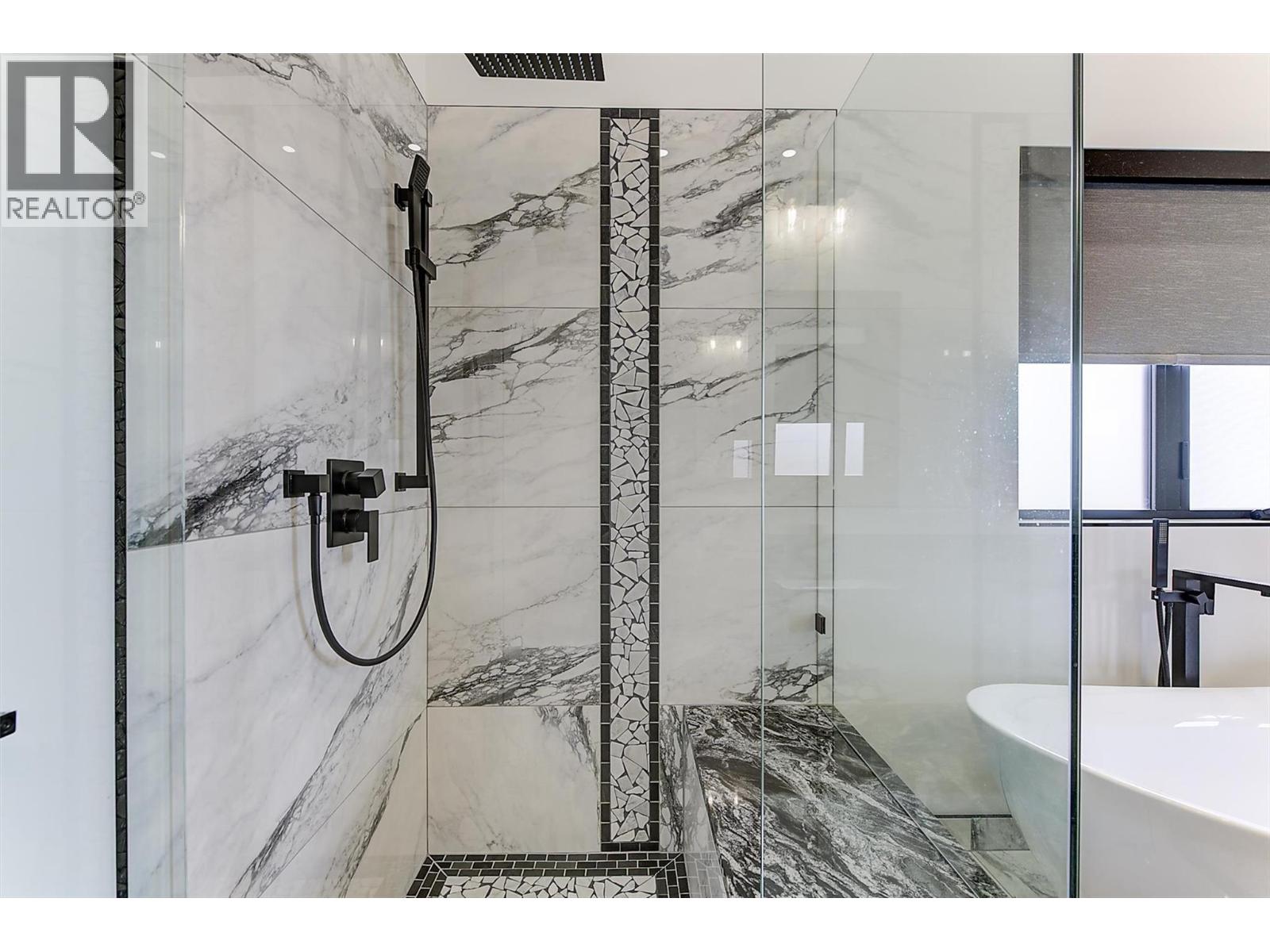 6121 Seymoure Lane - 38