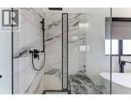 6121 Seymoure Lane, Peachland, BC V0H1X4 Photo 38