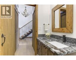 6121 Seymoure Lane, Peachland, BC V0H1X4 Photo 48